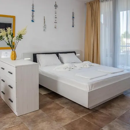 Stylish Flat In The Centre Of Sunny By Flаt Manаger Lägenhet Slăntjev Brjag